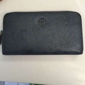 Metallic Saffiano leather Tory Burch Wallet